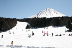 6 địa điểm trượt tuyết nổi tiếng nhất ở Nhật Bản