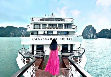 Tour Nghỉ Dưỡng Du Thuyền Ambassador Cruise 5 Sao