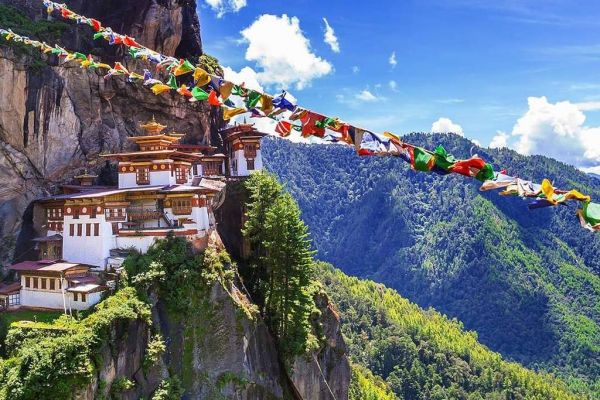Kinh nghiệm du lịch tại đất nước hạnh phúc Bhutan