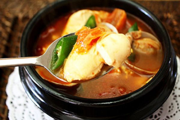 5 Loại Canh Tuyệt Ngon Được Chế Biến Từ Kim Chi Hàn Quốc