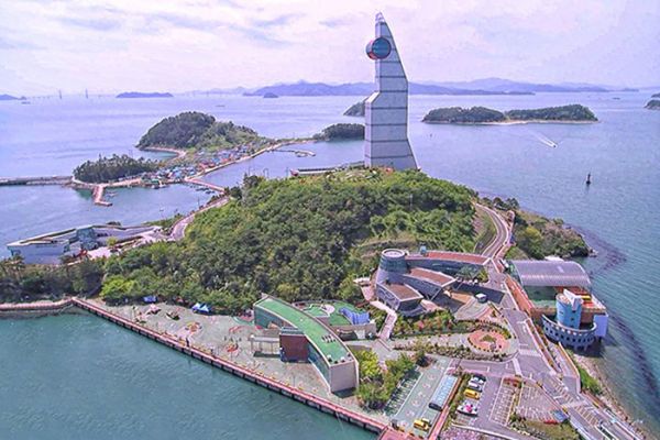 Changwon - thành phố công nghiệp xanh đầy sắc màu