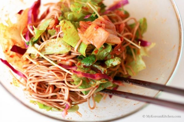 Những Món Mỳ Lạnh Nổi Tiếng Ngon Ở Xứ Sở Kim Chi