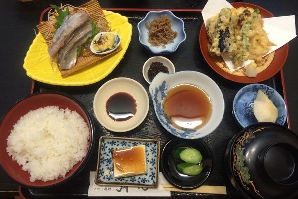 Những Sự Thật Đầy Thù Vị Về Du Lịch Nhật Bản Ít Ai Ngờ Đến