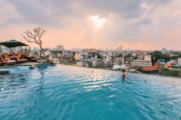 Khách sạn ở Hà Nội có tầng thượng đẹp nhất thế giới