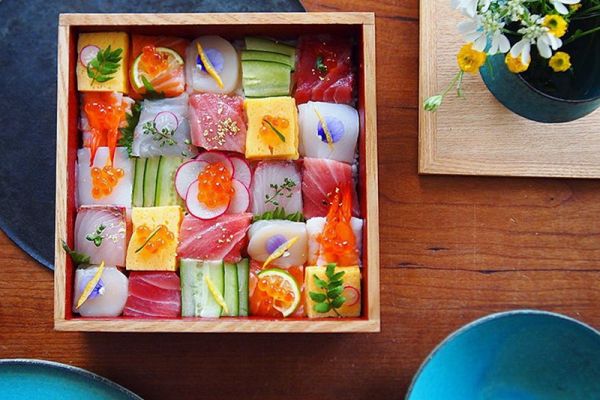 Trào Lưu "Sushi Mosiac" Đang Gây Sốt Tại Nhật Bản