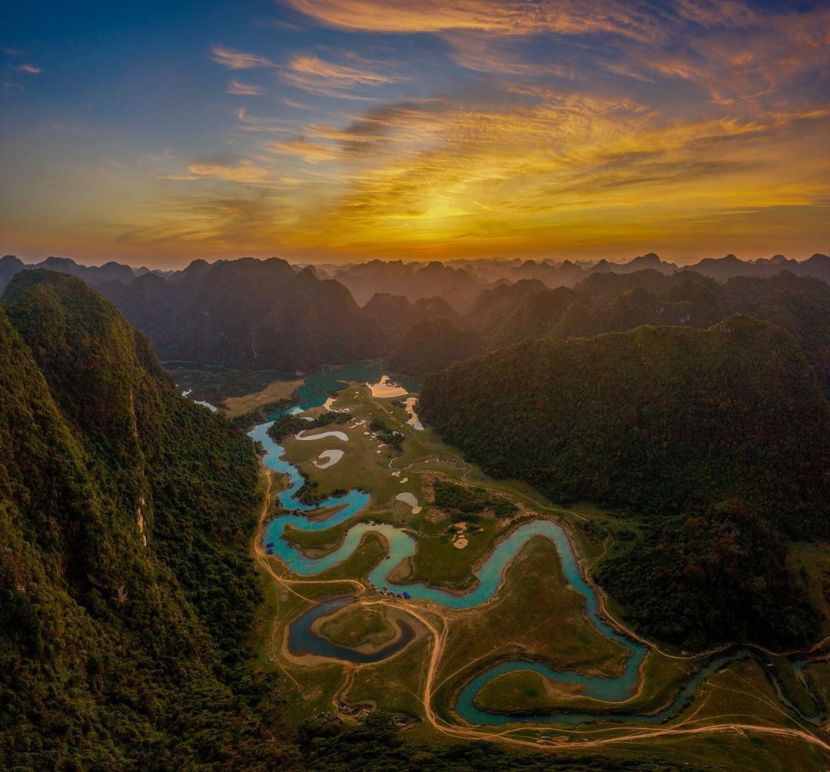 Thảo nguyên xanh Đồng Lâm đẹp tựa tiên cảnh cách Hà Nội chỉ hơn 100km ảnh 1